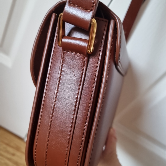 Authentic APC small grace brown bag with dust bag, like new - Picture 5 of 11